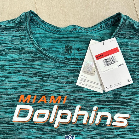 NWT Women’s Nike Miami Dolphins Dri-Fit T-Shirt - Picture 3 of 3